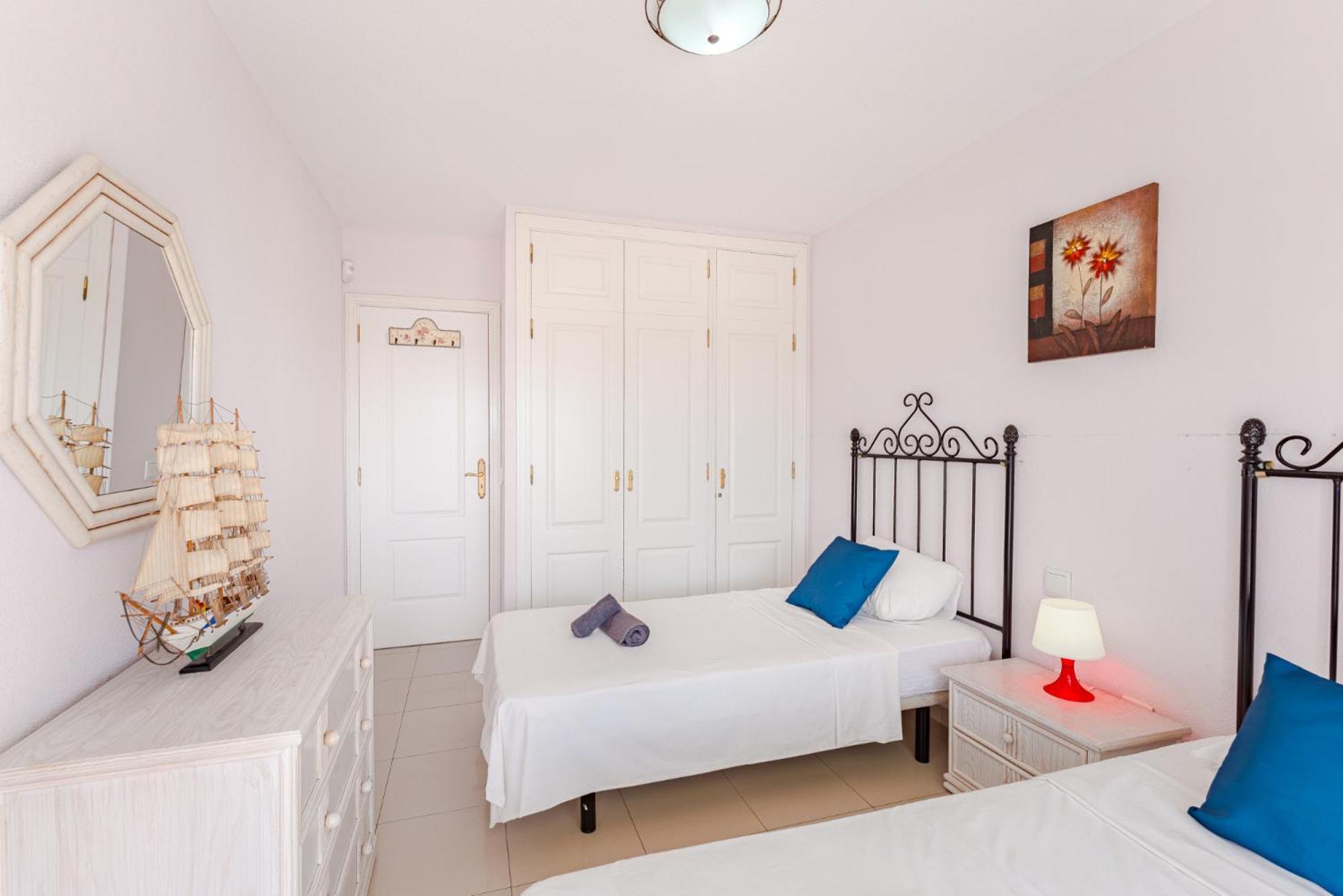 Brilliant Veril Del Duque With Heated Pool Apartamento